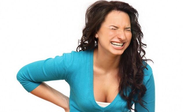 bizkarreko mina aipatzen du osteokondrosi torazikoarekin